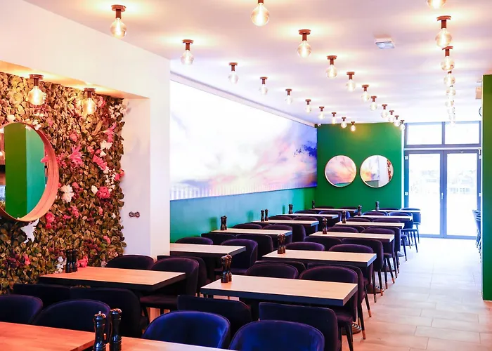 Hamburg Room