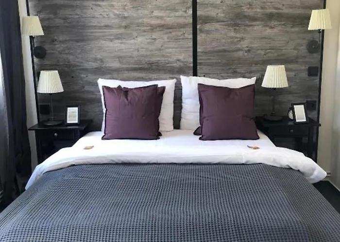 Hamburg Room